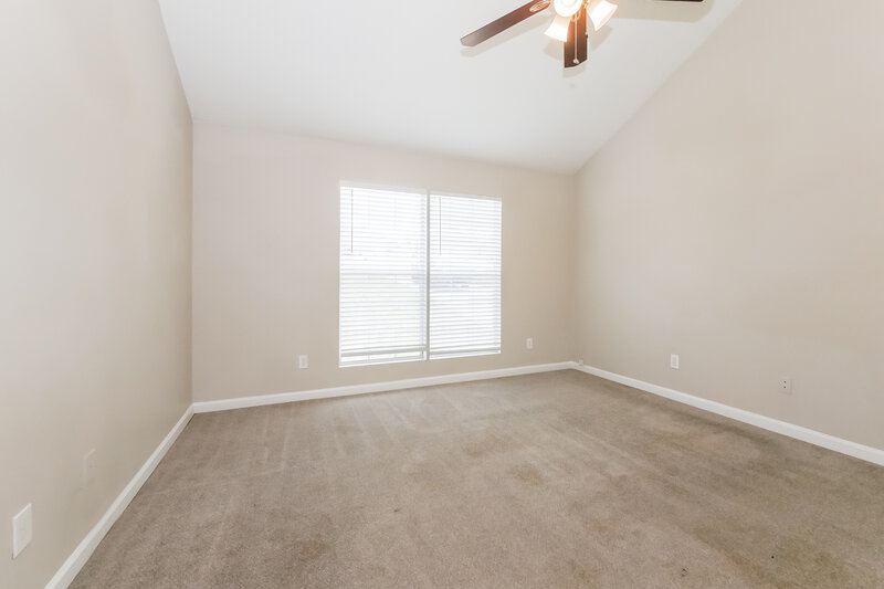 2,180/Mo, 11157 Weeping Willow Place Hampton, GA 30228 Main Bedroom View