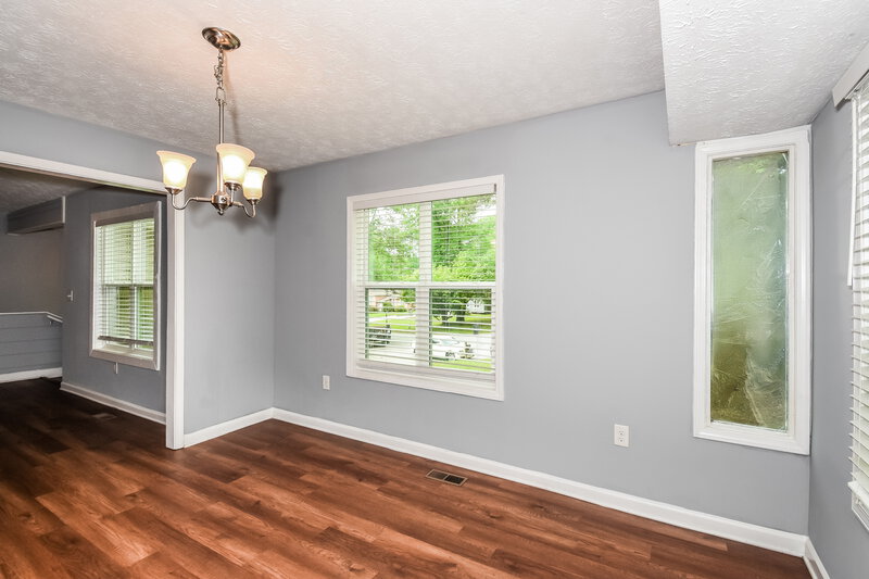 1,895/Mo, 6513 Mitchell Ln SW Mableton, GA 30126 Dining Room View