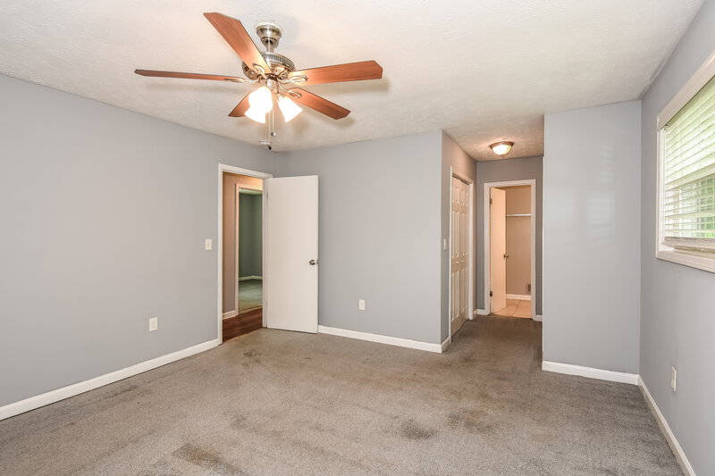 1,895/Mo, 6513 Mitchell Ln SW Mableton, GA 30126 Main Bedroom View 2