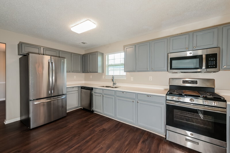 2,355/Mo, 3370 Spring Mesa Dr Snellville, GA 30039 Kitchen View