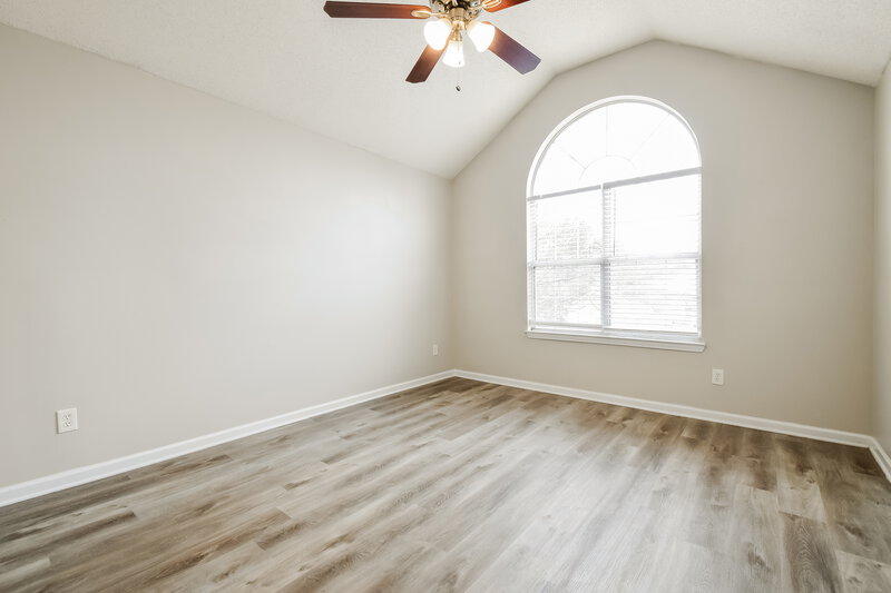 2,015/Mo, 3554 Waldrop Rd Decatur, GA 30034 Main Bedroom View