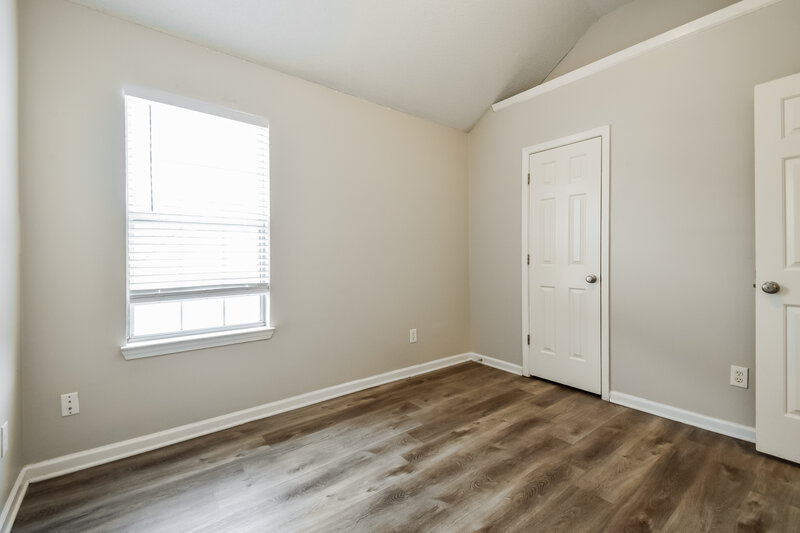 2,015/Mo, 3554 Waldrop Rd Decatur, GA 30034 Bedroom View 3