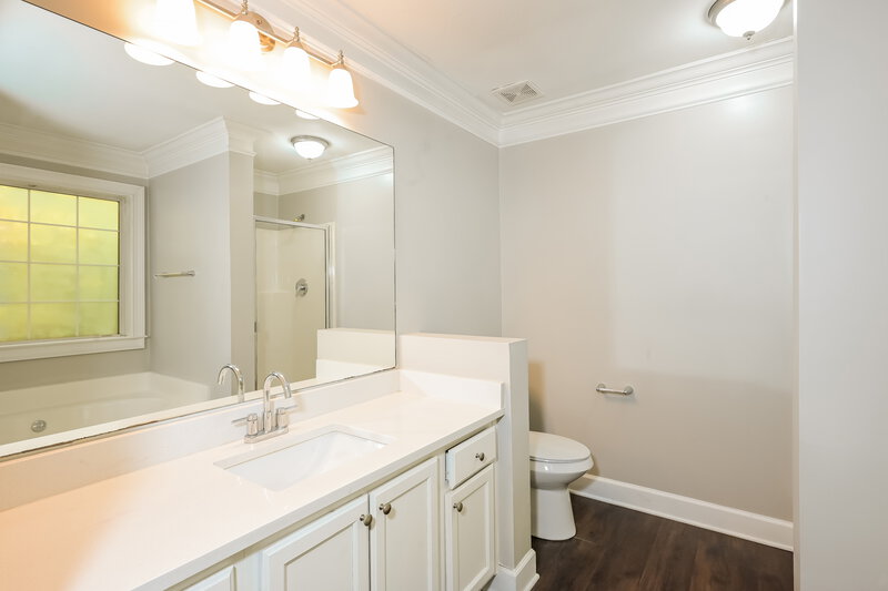 3,300/Mo, 4169 Rhinehart Dr Austell, GA 30106 Main Bathroom View