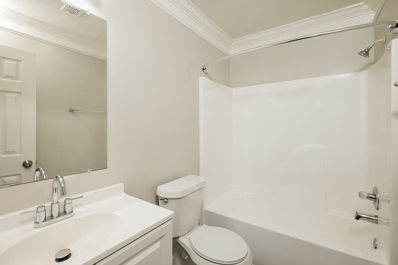 3,300/Mo, 4169 Rhinehart Dr Austell, GA 30106 Bathroom View