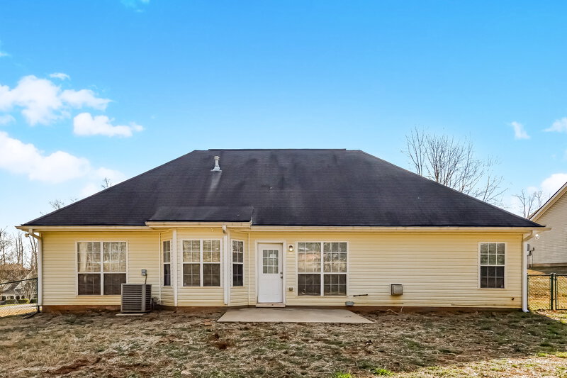 2,005/Mo, 115 Syracuse Lane Covington, GA 30016 Rear View