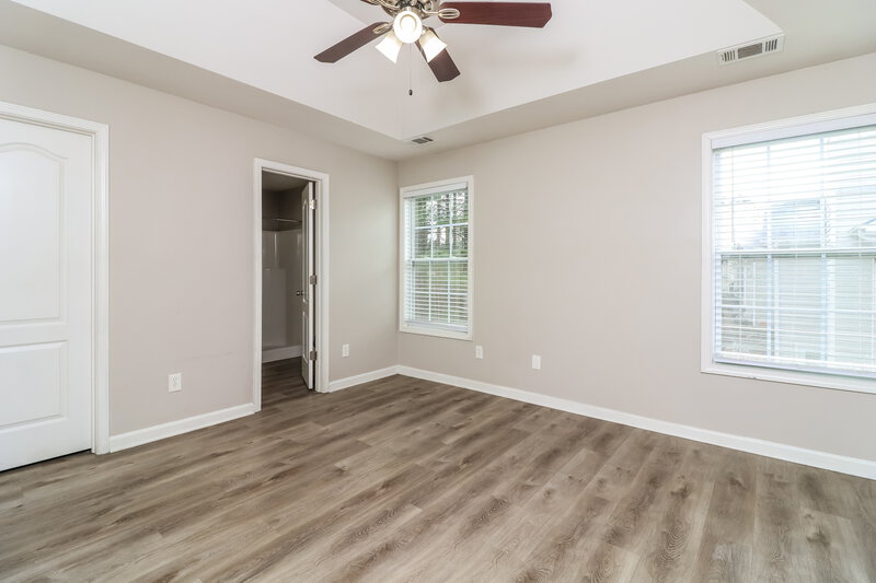 1,830/Mo, 5701 Castlebrook Dr Douglasville, GA 30134 Main Bedroom View