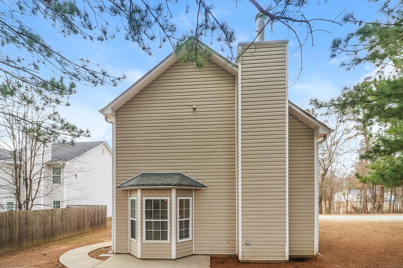 1,830/Mo, 5701 Castlebrook Dr Douglasville, GA 30134 Rear View