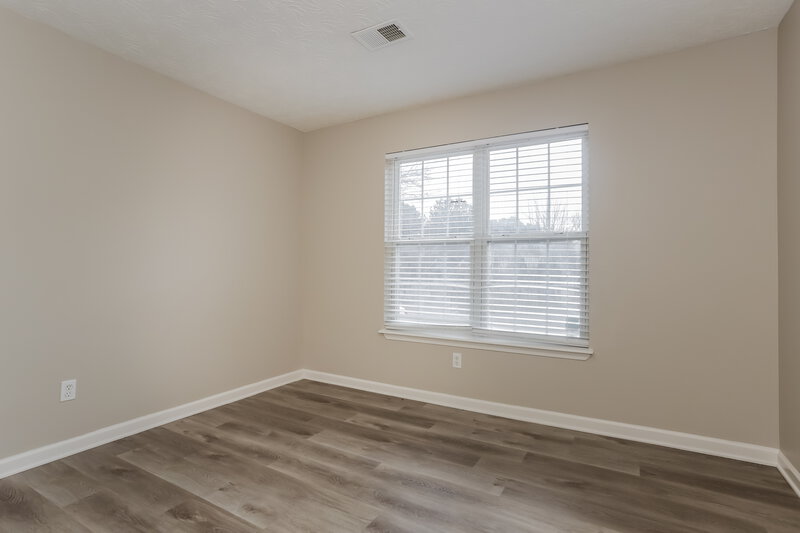 1,695/Mo, 28 Shady Oak Lane Newnan, GA 30263 Bedroom View 5