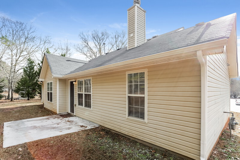 1,695/Mo, 28 Shady Oak Lane Newnan, GA 30263 Rear View
