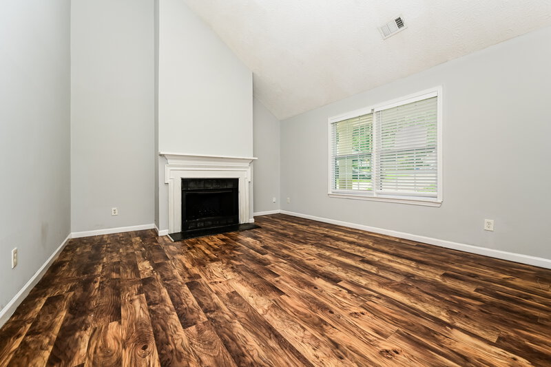 2,100/Mo, 5355 Forest Downs Cir Atlanta, GA 30349 Living Room View