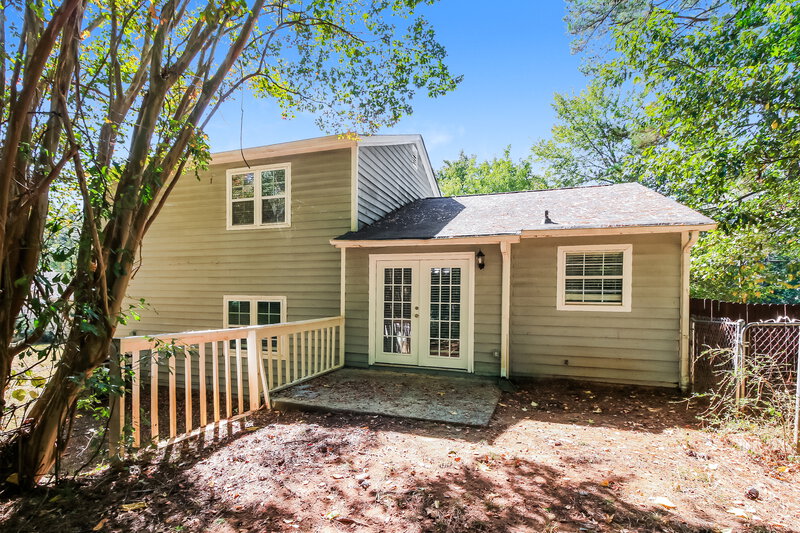 1,620/Mo, 548 Sherwood Grn Stone Mountain, GA 30087 Rear View 2