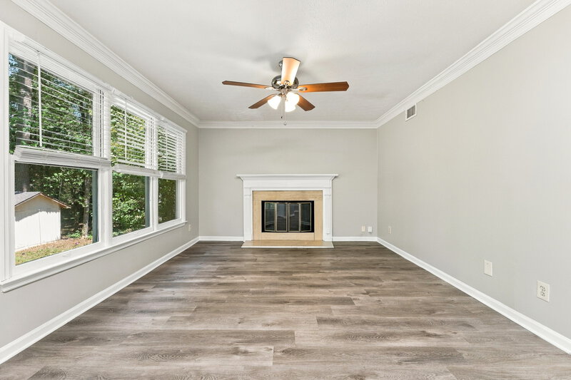 2,365/Mo, 5690 Roundelay Way Stone Mountain, GA 30087 Family Room View