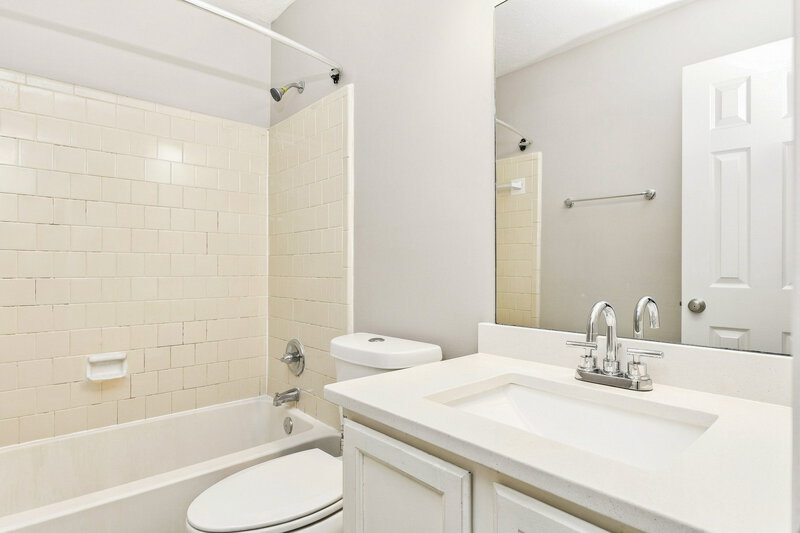 2,365/Mo, 5690 Roundelay Way Stone Mountain, GA 30087 Bathroom View