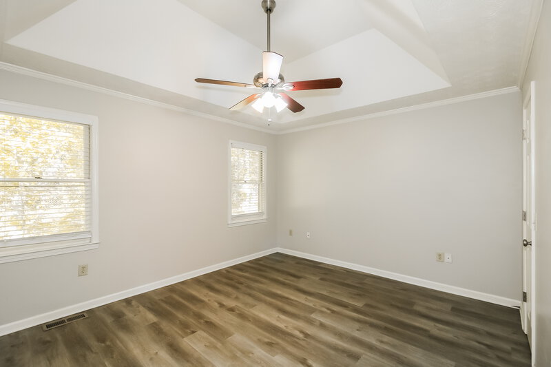 1,610/Mo, 10 Beaverdam Ct Covington, GA 30016 Main Bedroom View 2