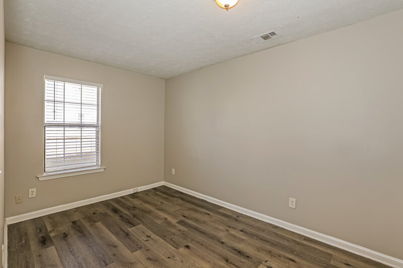 2,000/Mo, 587 Rosewood Cir Jonesboro, GA 30238 Bedroom View 2