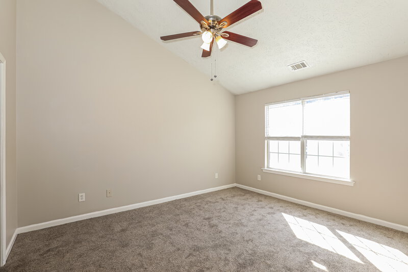 2,000/Mo, 587 Rosewood Cir Jonesboro, GA 30238 Main Bedroom View 2