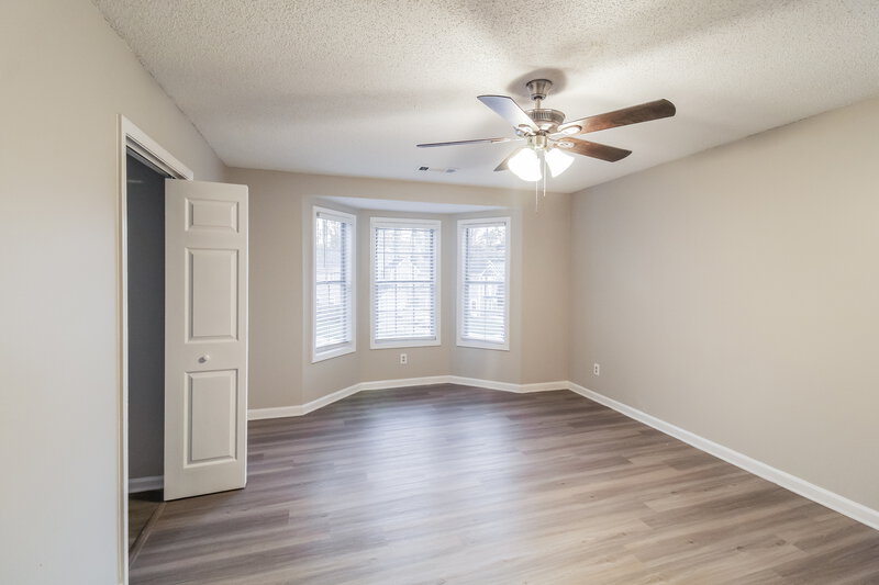 2,760/Mo, 839 Ashley Lane Stone Mountain, GA 30087 Main Bedroom View
