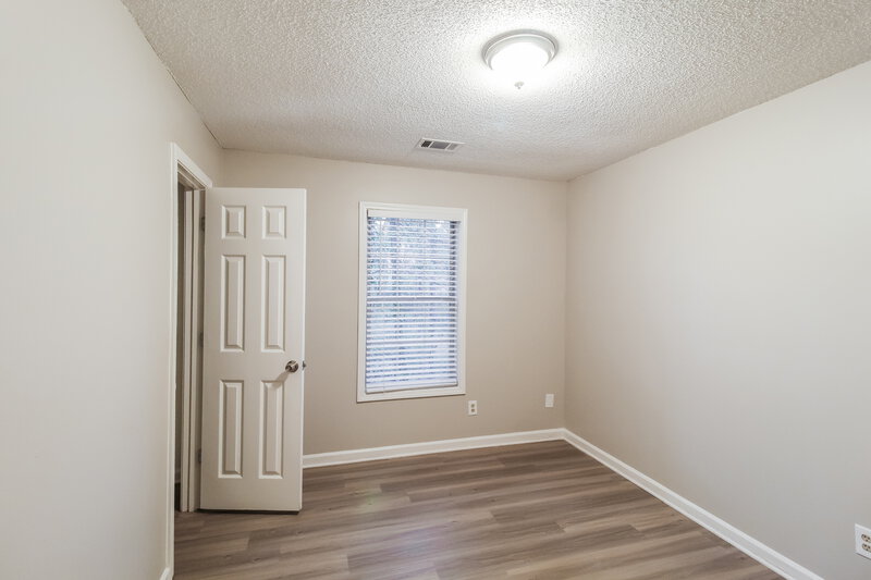 2,760/Mo, 839 Ashley Lane Stone Mountain, GA 30087 Bedroom View 4