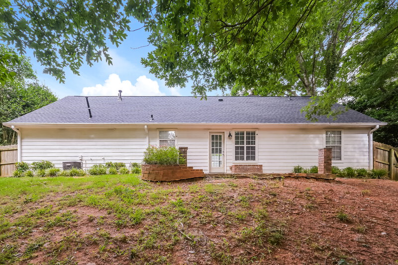 1,780/Mo, 5406 Cindy Ln SE Conyers, GA 30094 Rear View