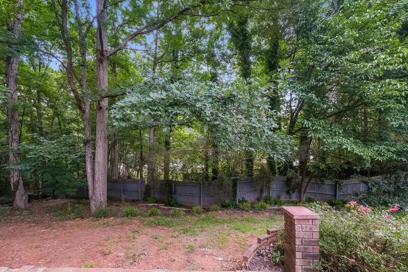 1,780/Mo, 5406 Cindy Ln SE Conyers, GA 30094 Backyard View