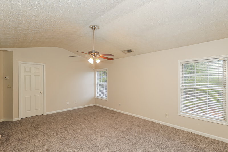2,250/Mo, 7121 Silver Mine Xing Austell, GA 30168 Main Bedroom View 2