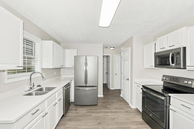 2,365/Mo, 12250 Molly Sue Ln Fayetteville, GA 30215 Kitchen View