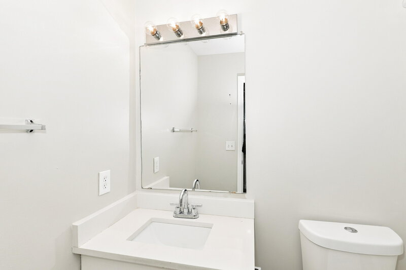 2,365/Mo, 12250 Molly Sue Ln Fayetteville, GA 30215 Bathroom View
