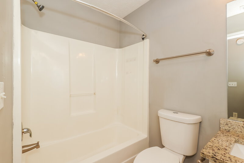 2,040/Mo, 1078 Winterbrook Way Austell, GA 30168 Bathroom View