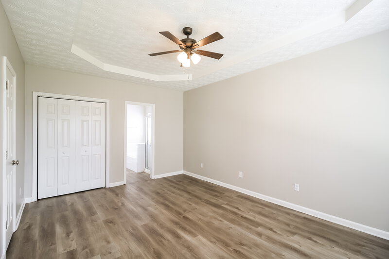 1,885/Mo, 7567 Winderemere Park Riverdale, GA 30274 Main Bedroom View