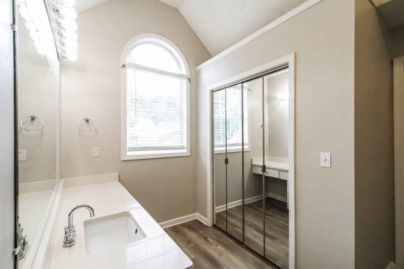 1,885/Mo, 7567 Winderemere Park Riverdale, GA 30274 Main Bathroom View