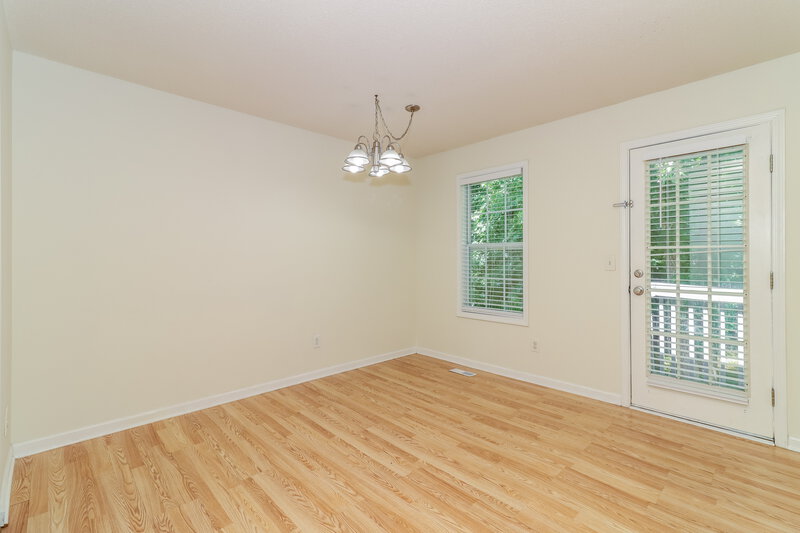 2,250/Mo, 757 Newport Dr Villa Rica, GA 30180 Dining Room View