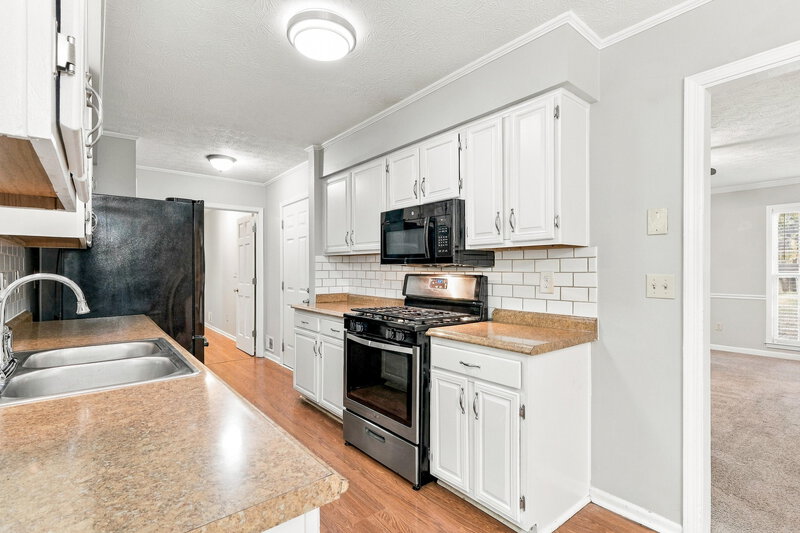2,195/Mo, 154 County Cork Drive Mableton, GA 30126 Kitchen View 2