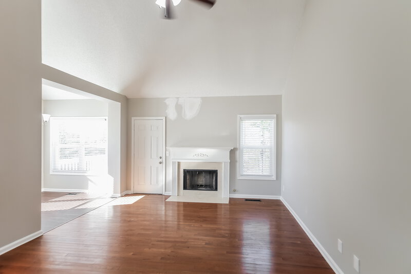 2,015/Mo, 55 Richmond Dr Hiram, GA 30141 Living Room View