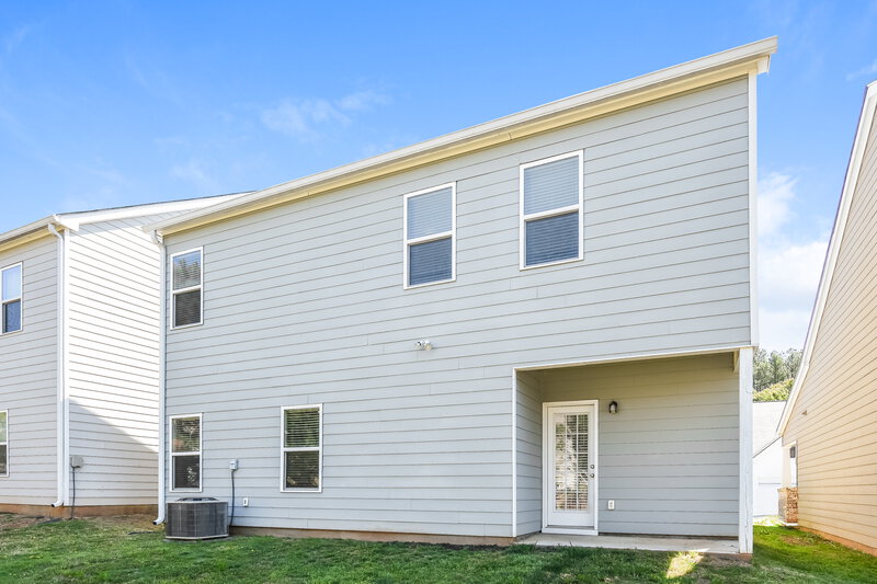 1,835/Mo, 19 Celtic Court Adairsville, GA 30103 Rear View