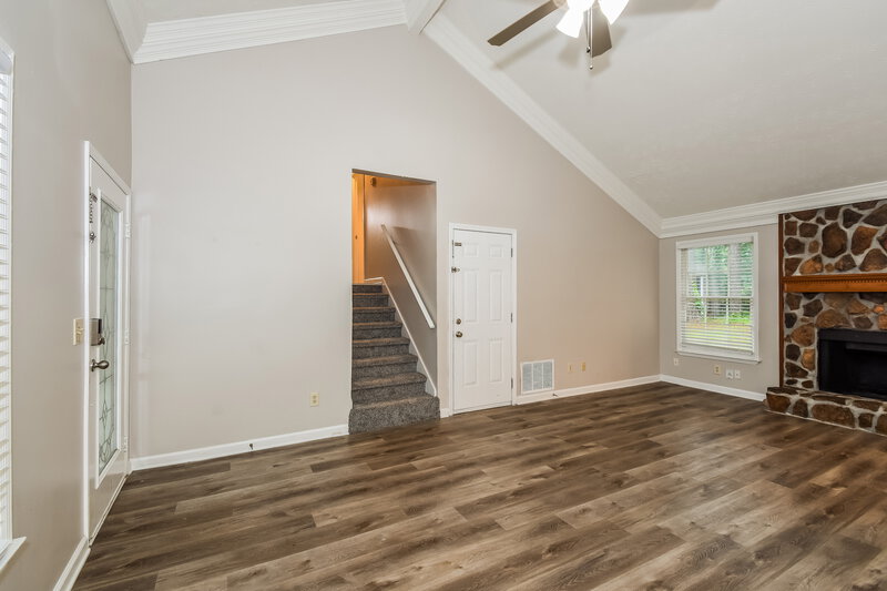 1,955/Mo, 1111 Realm Lane Lawrenceville, GA 30044 Living Room View