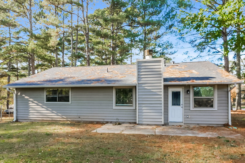 2,240/Mo, 9346 Woodknoll Way Jonesboro, GA 30238 Rear View
