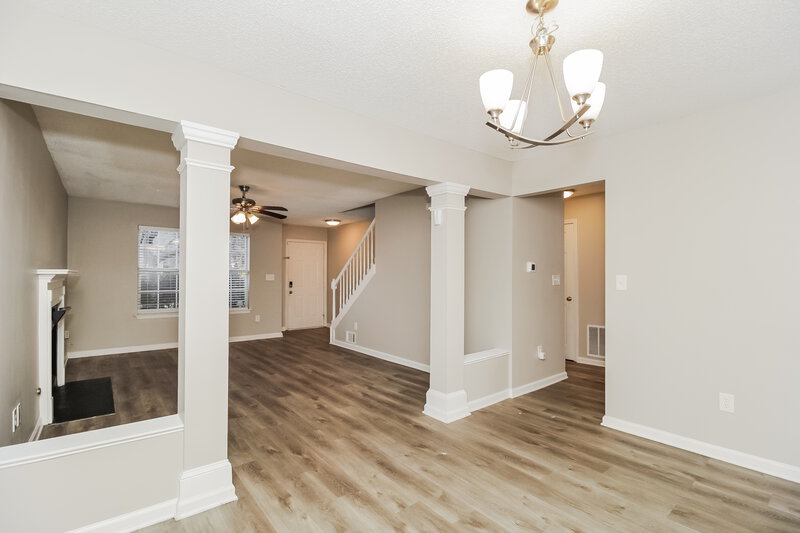 2,285/Mo, 427 Windstream Dr SW Marietta, GA 30060 Dining Room View 2