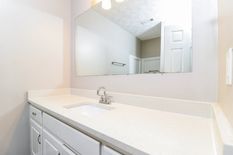 2,160/Mo, 1095 Sycamore Smt Sugar Hill, GA 30518 Bathroom View 2