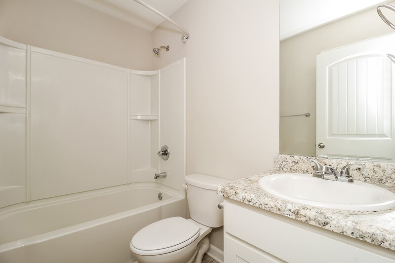 3,010/Mo, 357 Daffodil Dr Temple, GA 30179 Bathroom View