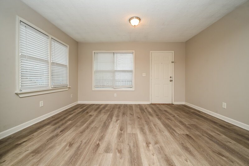 2,700/Mo, 3199 Pearce Ct Lithonia, GA 30038 Living Room View