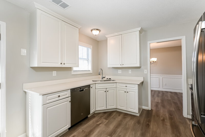 2,175/Mo, 1138 Chateau Terrace McDonough, GA 30253 Kitchen View