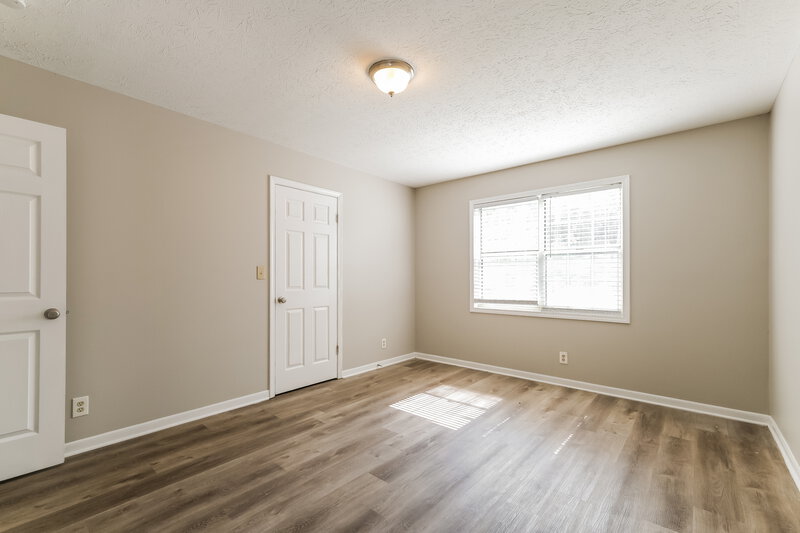 1,900/Mo, 237 Hidden Ct Winder, GA 30680 Bedroom View 2