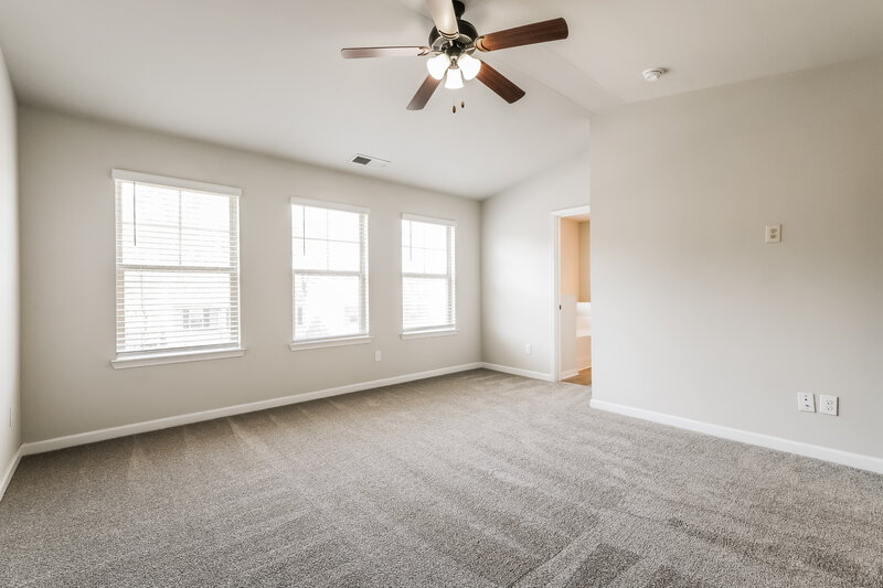 2,195/Mo, 140 Magnaview Dr McDonough, GA 30253 Main Bedroom View