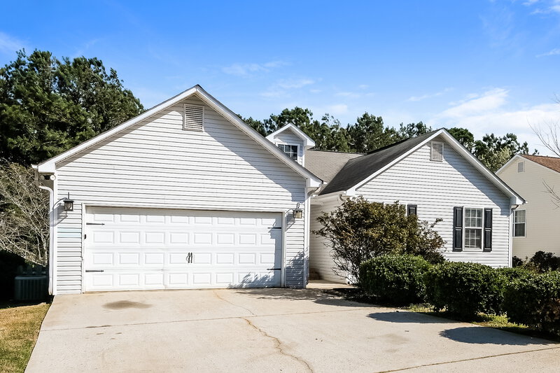 2,590/Mo, 254 Players Cir Fayetteville, GA 30215 External View