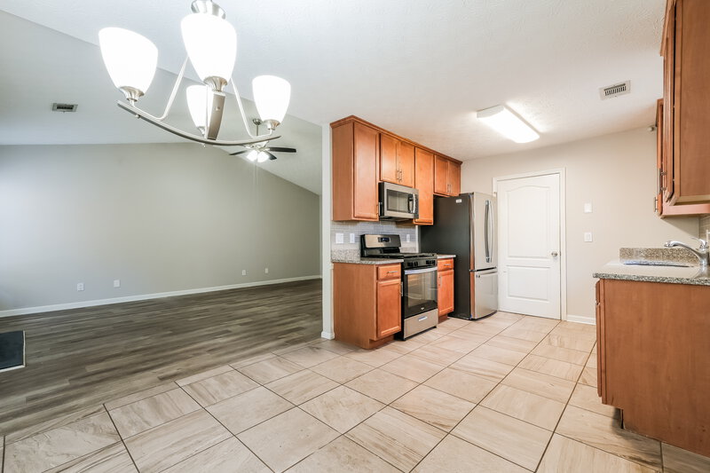 2,590/Mo, 254 Players Cir Fayetteville, GA 30215 Dining Room View