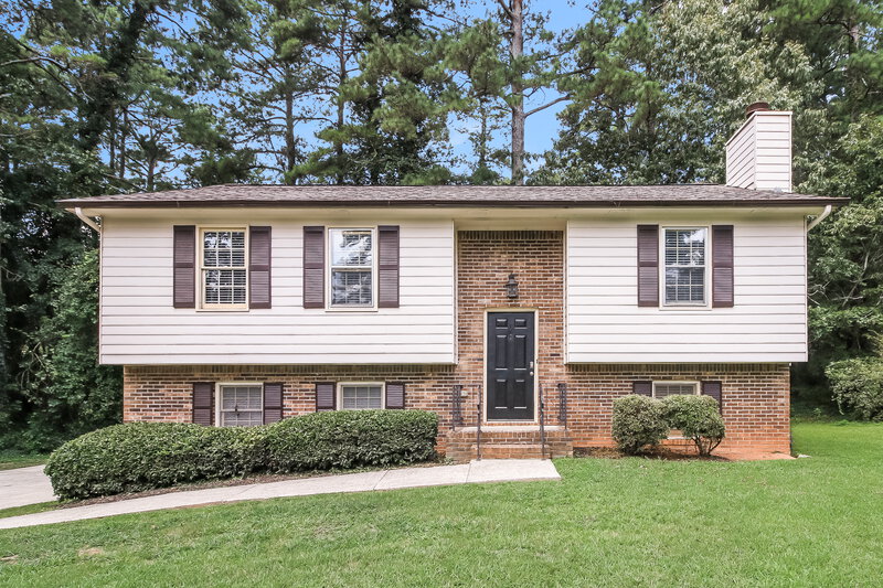 2,360/Mo, 80 Belmont Park Ln Ellenwood, GA 30294 External View