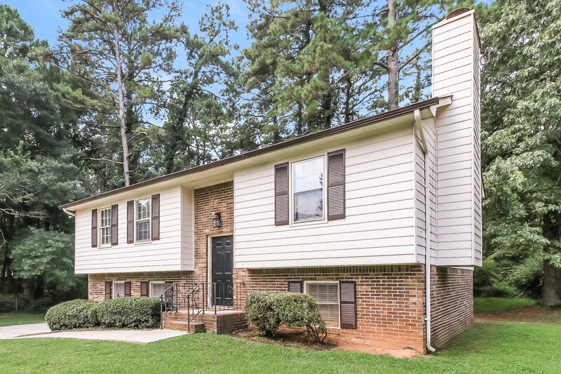 2,360/Mo, 80 Belmont Park Ln Ellenwood, GA 30294 Misc View