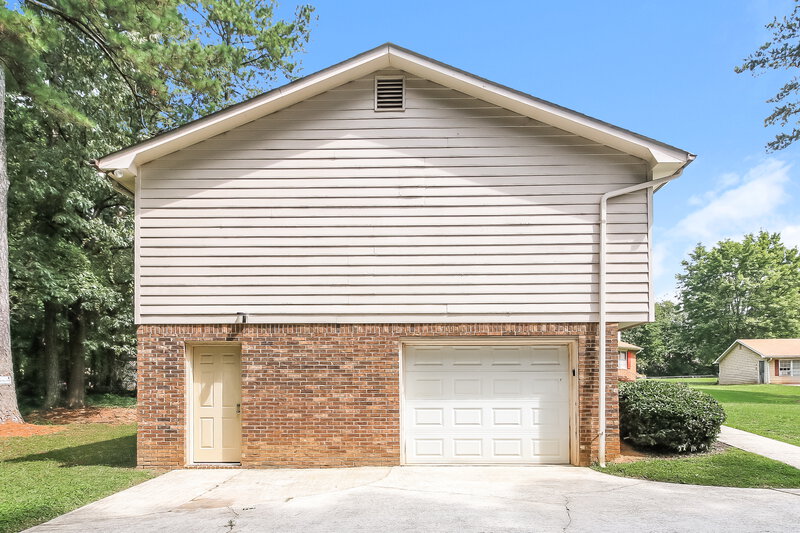 2,360/Mo, 80 Belmont Park Ln Ellenwood, GA 30294 Misc View 12