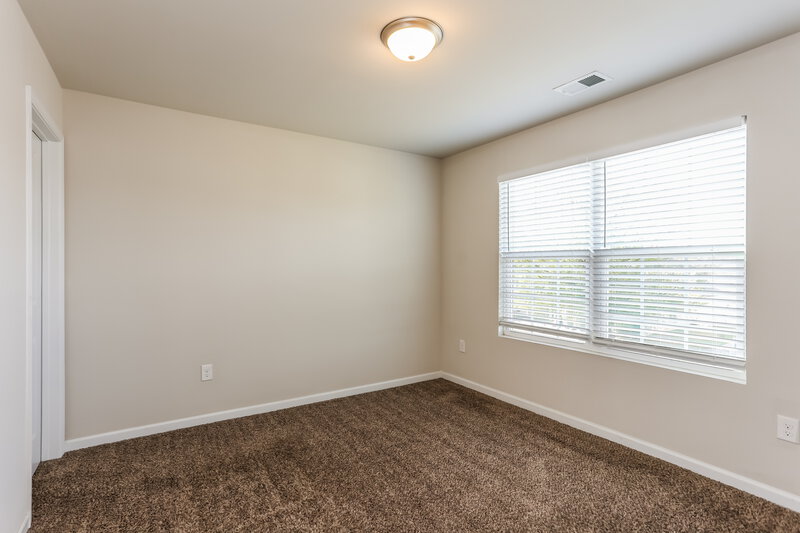 2,180/Mo, 461 Townsend Bnd Stockbridge, GA 30281 Bedroom View
