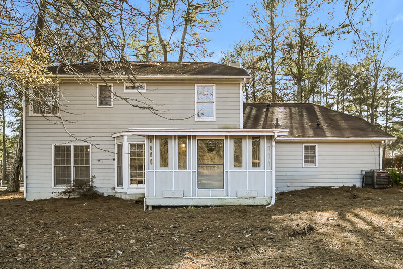 1,885/Mo, 9908 Point View Dr Jonesboro, GA 30238 Rear View